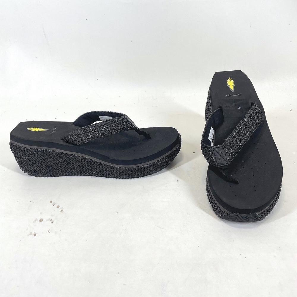 Volatile Womens Black Platform Wedge Flip Flop Sandals Size 11 Textured Y2K